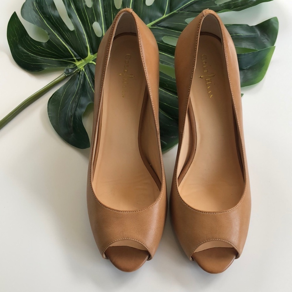 Cole Haan Peep Toe Tan Heels Size 7.5 - Picture 2 of 7